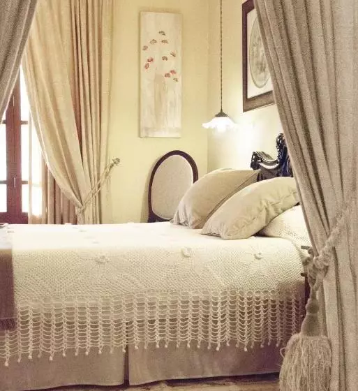 فندق ريفى Son Mercadal