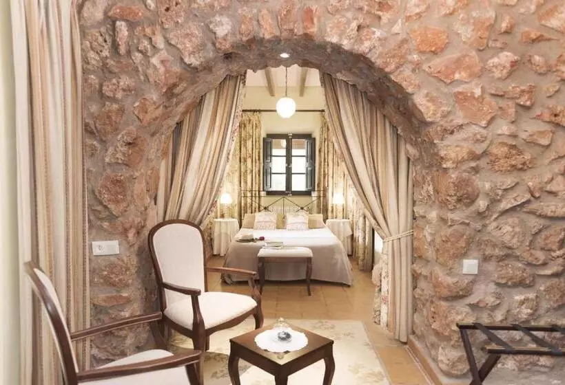 فندق ريفى Son Mercadal