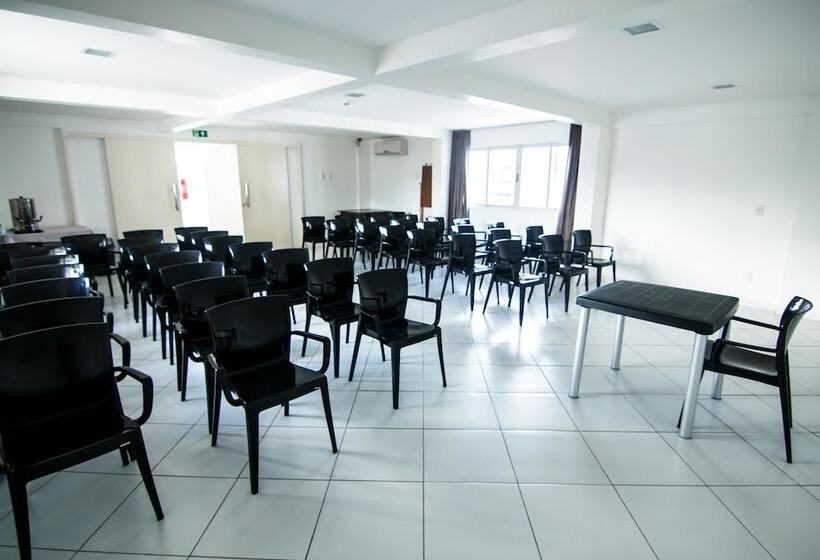 فندق Tropico Praia