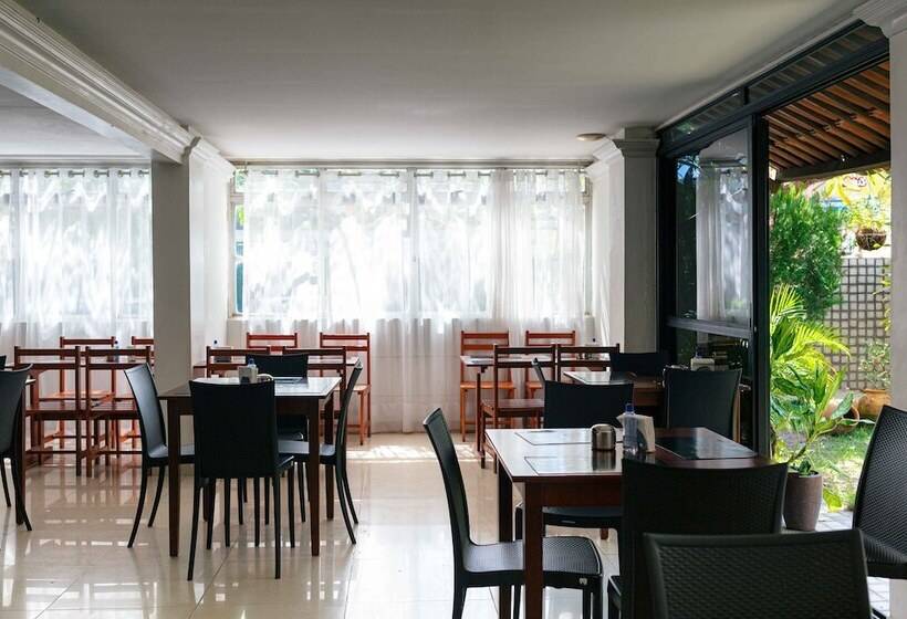 فندق Tropico Praia