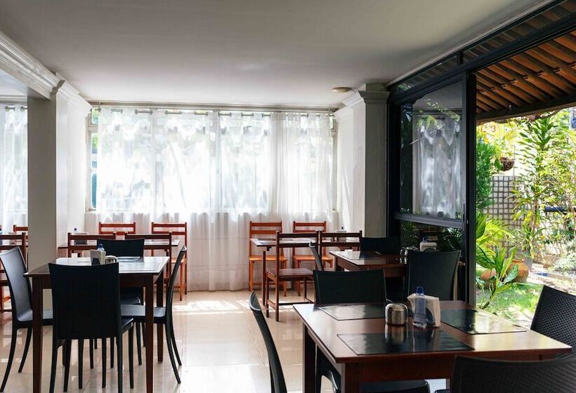 فندق Tropico Praia