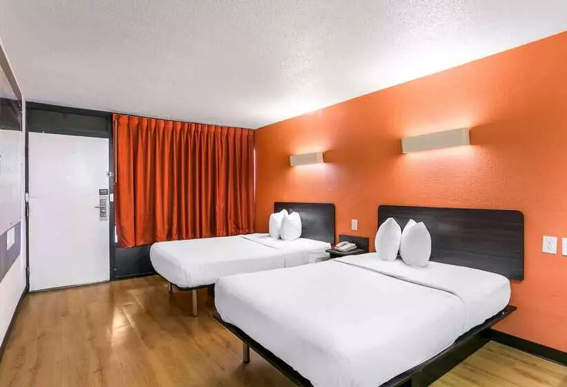 Motelli Rodeway Inn Baltimore  Inner Harbor South