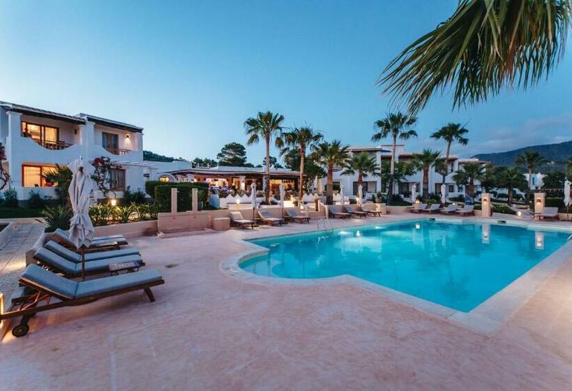 Petunia Ibiza  Adults Only