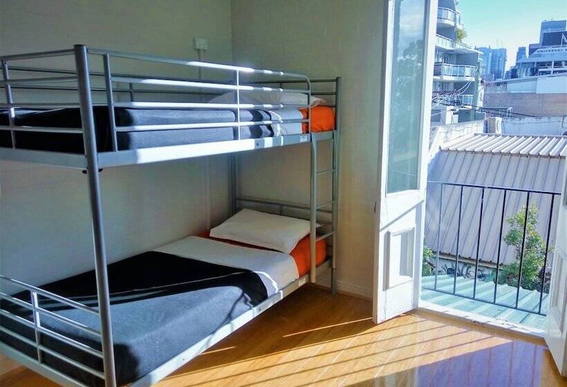 Asylum Sydney Backpackers Hostel