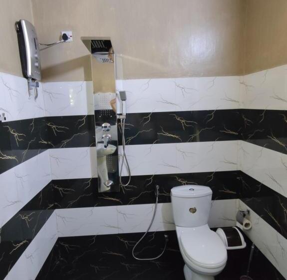 Aamiaismajoitus (B&B) Alone Cage Ella