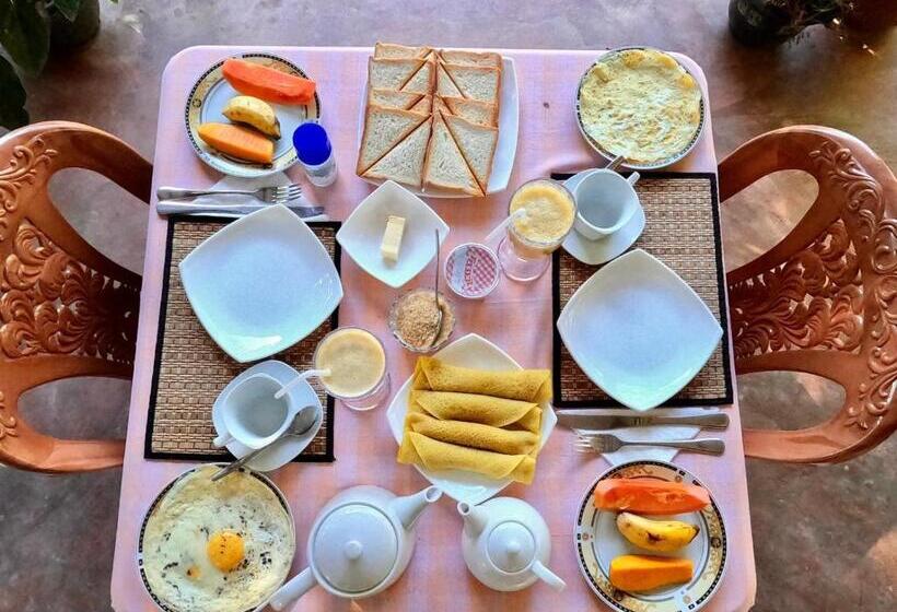 Aamiaismajoitus (B&B) Alone Cage Ella