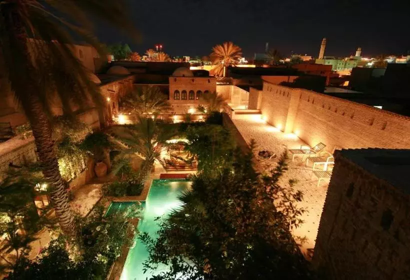 تختخواب و صبحانه Dar Nejma