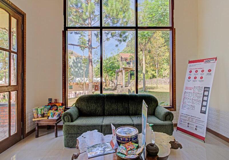 בית מלון כפרי Oyo 3208 Inn App