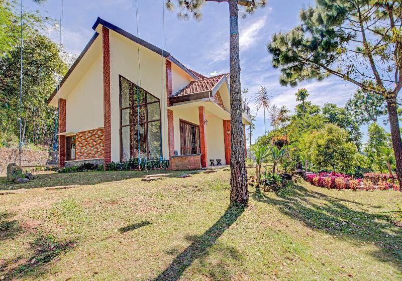 בית מלון כפרי Oyo 3208 Inn App