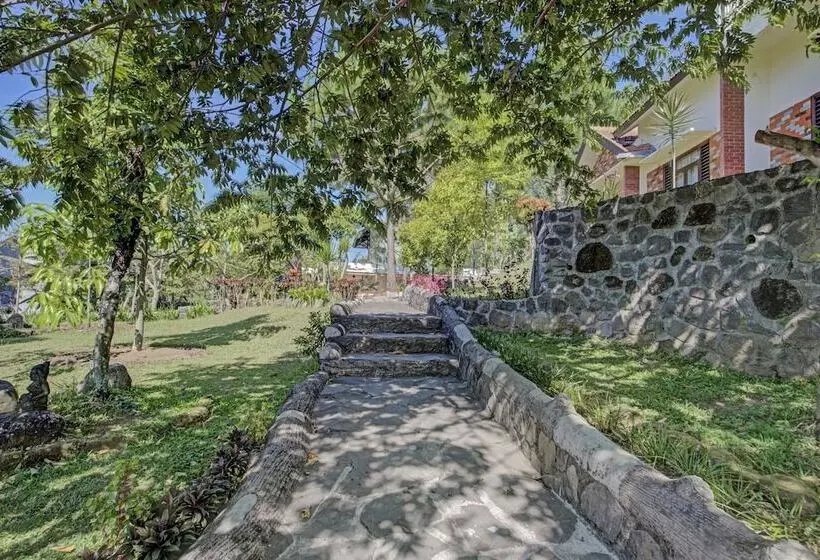 Hotelli Oyo 3208 Inn App