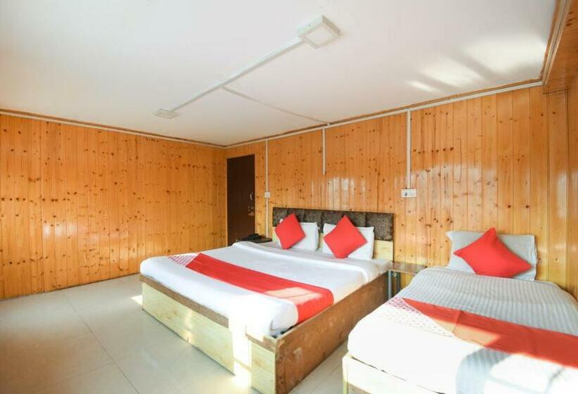 Otel Oyo 63738 Akash Palace