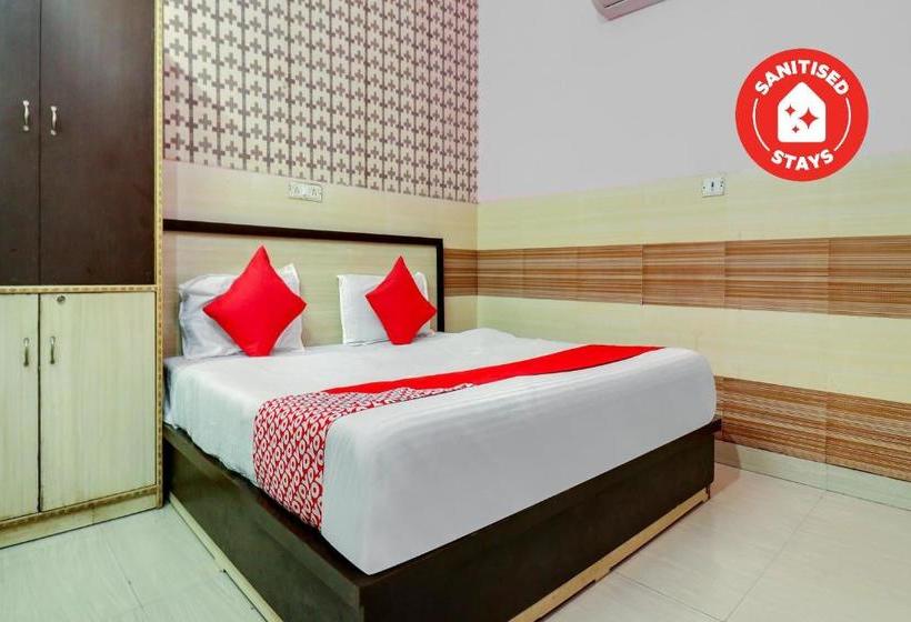 ホテル Oyo 70454  Redox