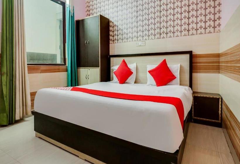 ホテル Oyo 70454  Redox