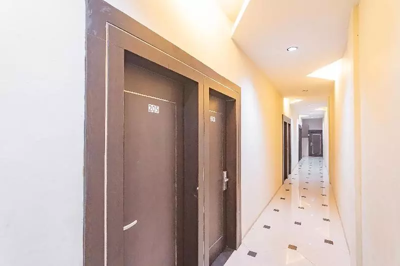 Hotelli Reddoorz Near Stadion Sanaman Mantikei