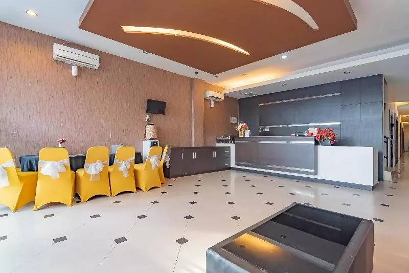 Hotelli Reddoorz Near Stadion Sanaman Mantikei