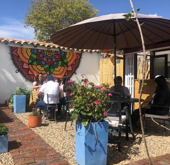 פנסיון Villa Chie Plaza Mayor