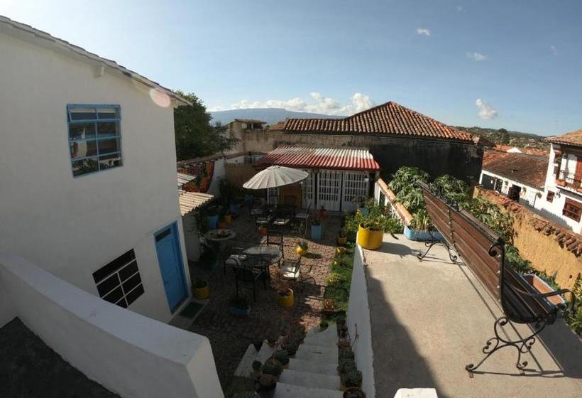 פנסיון Villa Chie Plaza Mayor