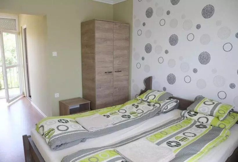 ペンション Levendula Apartmanház