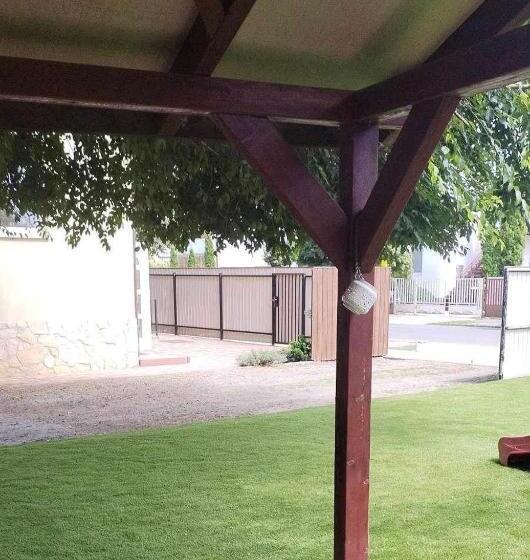 פנסיון Levendula Apartmanház