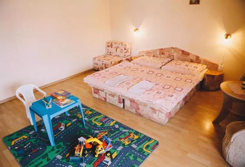 Majatalo Penzión Pod Kýčerou