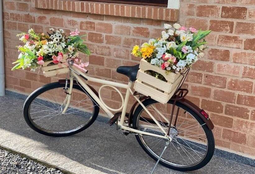 هاستل Vila Velasco