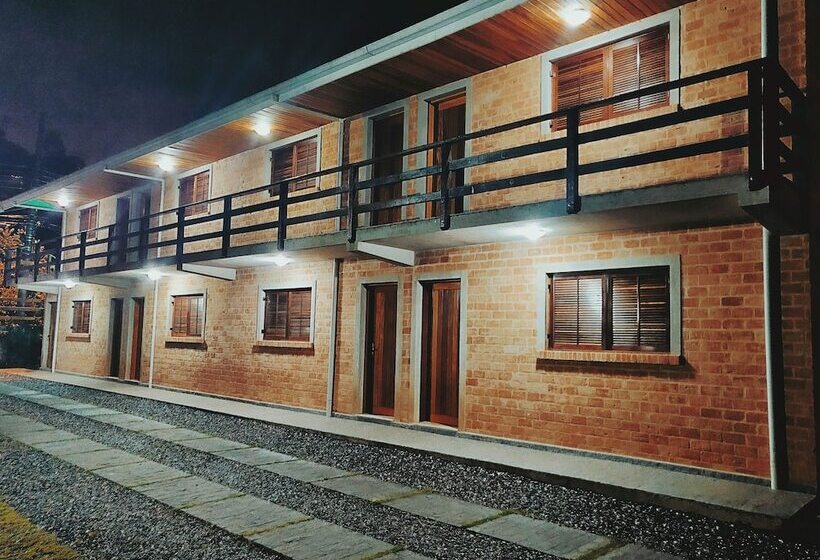 هاستل Vila Velasco