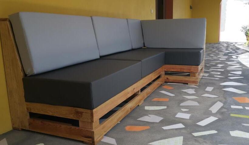 تختخواب و صبحانه Casa Alcindo