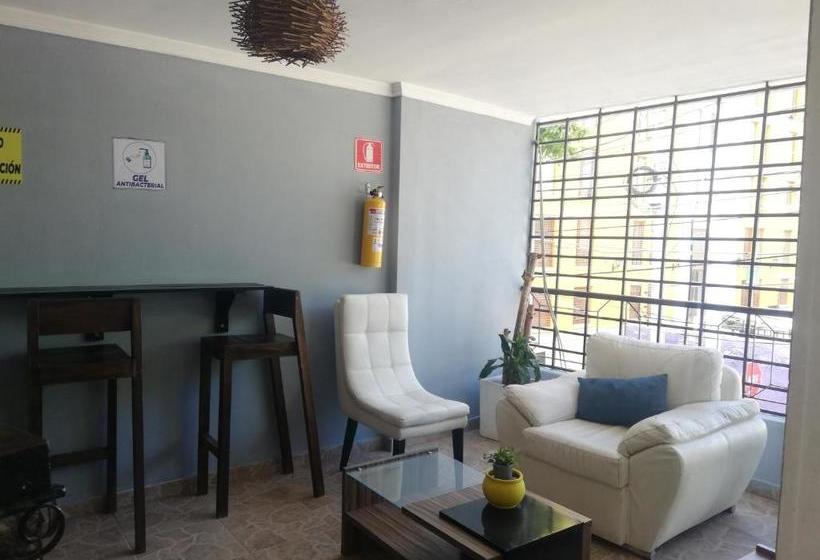 בית מלון כפרי Casa Noah Hostel