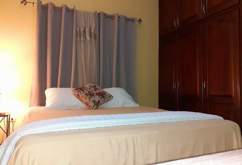 پانسیون Break House