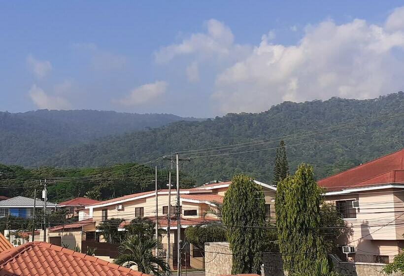 پانسیون Break House