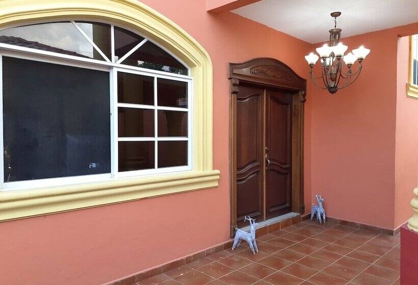 پانسیون Break House