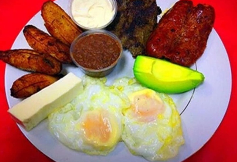 پانسیون Break House