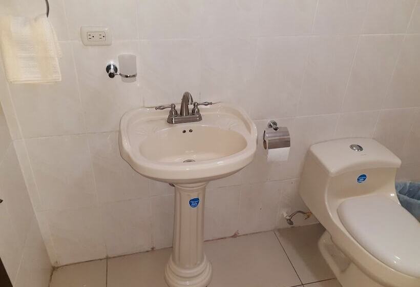 پانسیون Break House