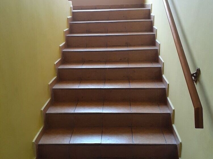 پانسیون Break House