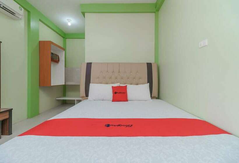 פנסיון Reddoorz Syariah @ Iboih Beach Sabang