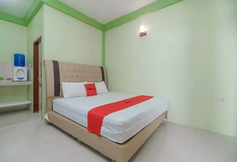 ペンション Reddoorz Syariah @ Iboih Beach Sabang