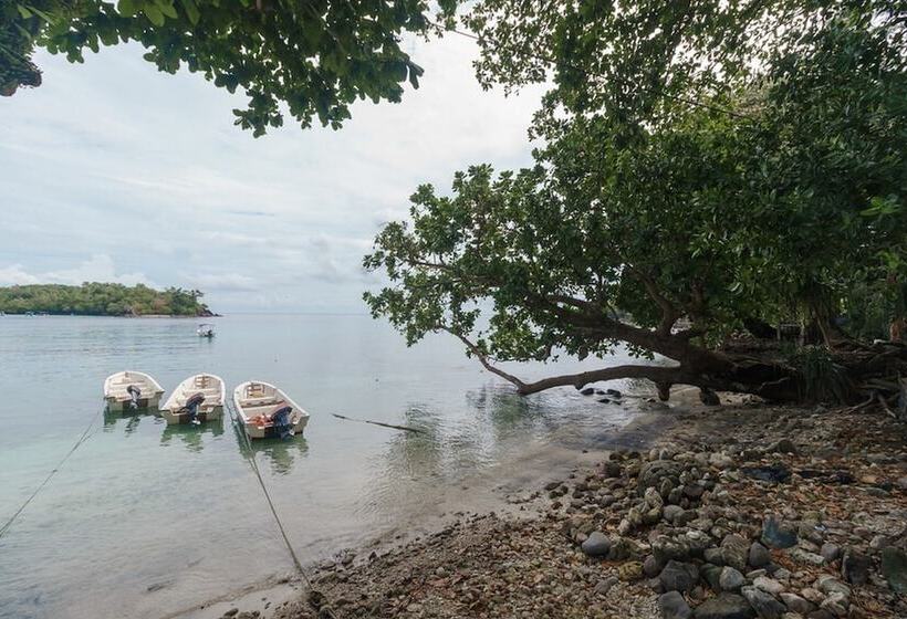 פנסיון Reddoorz Syariah @ Iboih Beach Sabang