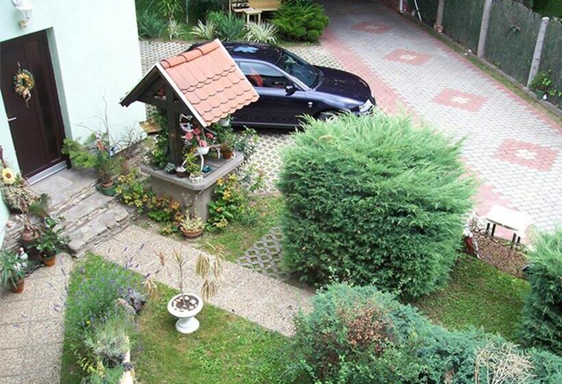 Pensjonat Rohonci Vendégház