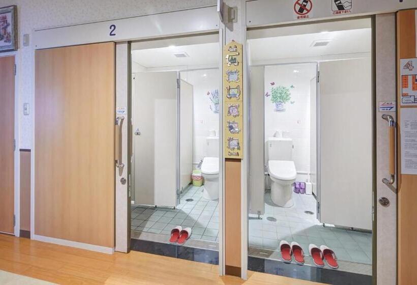 הוסטל Guest House Grand Naha