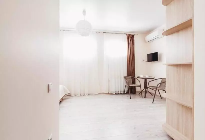 Apartments Near Deribasovskaya