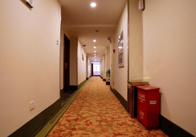 בית מלון כפרי Greentree Inn Jiangsu Xuzhou Kuangda Huaita East Gate Express