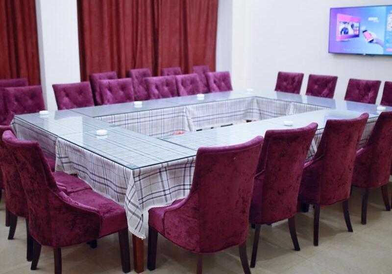 בית מלון כפרי Greentree Inn Jiangsu Xuzhou Kuangda Huaita East Gate Express