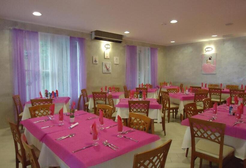 בית מלון כפרי Mont Blanc