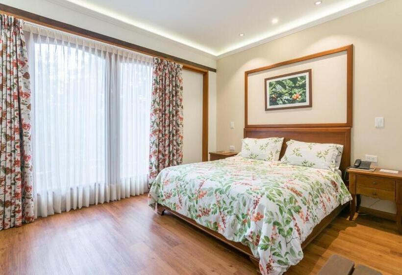 La Casa Del Arbol Hotel Boutique Villa De Leyva