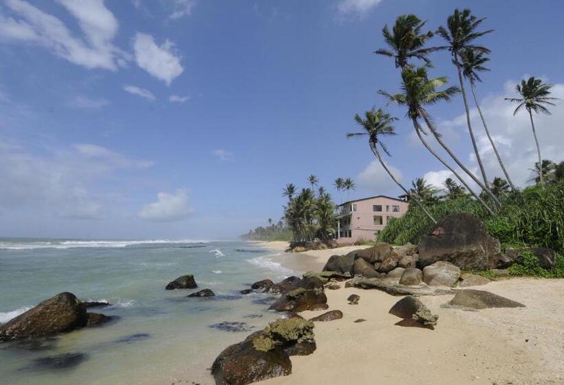 ペンション Malee Villa