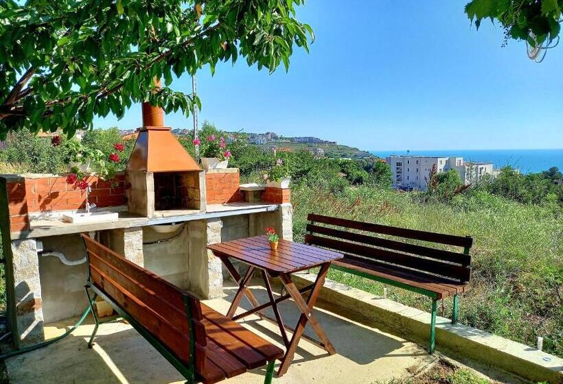 פנסיון Family Hotel Amore