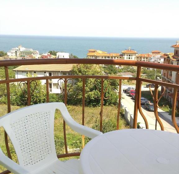 פנסיון Family Hotel Amore