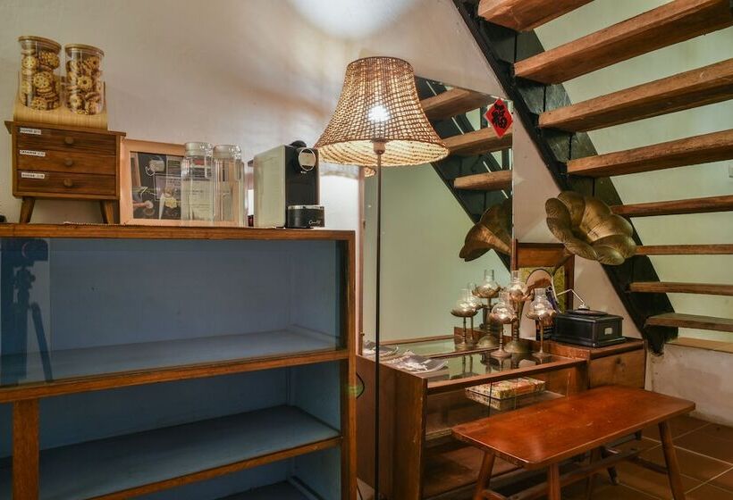 پانسیون Ohana House Hq