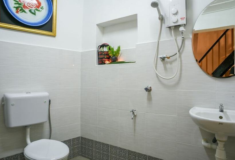 پانسیون Ohana House Hq