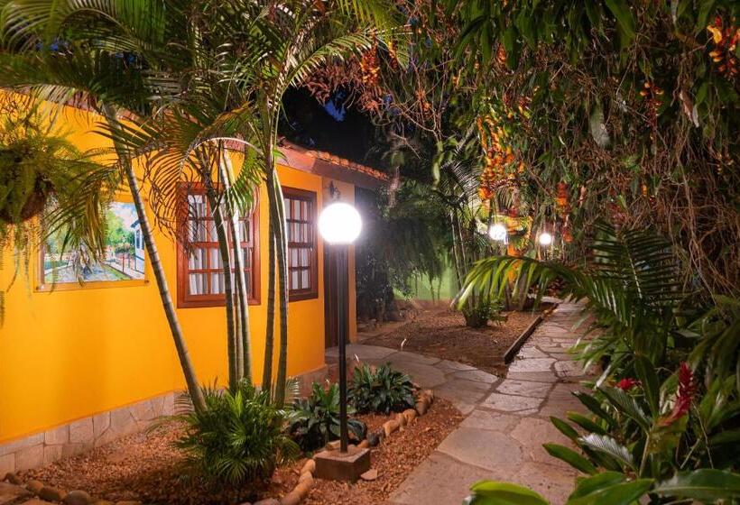 پانسیون Pouso, Cafe E Cultura